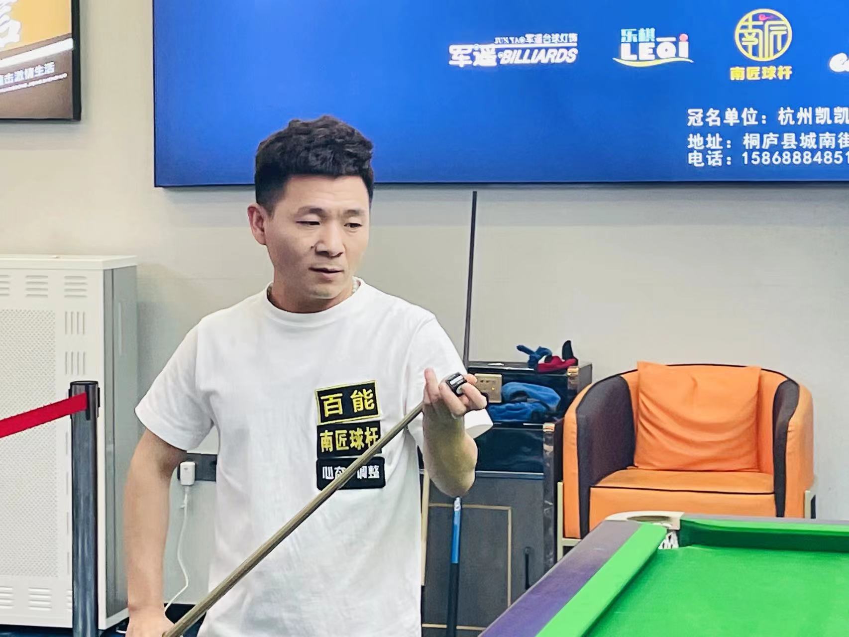 一则震撼消 一则震撼消