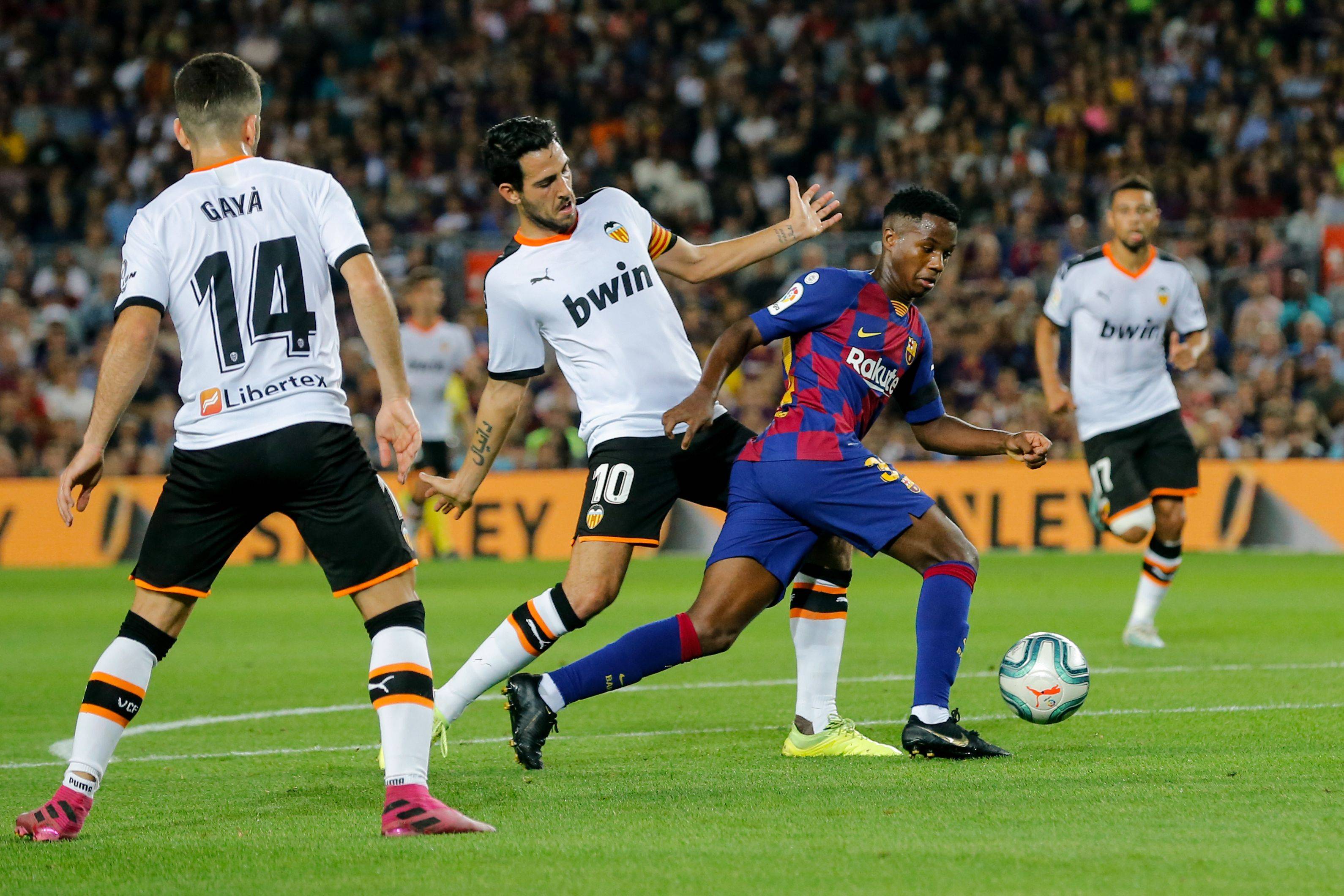 赛中的一个 赛中的一个