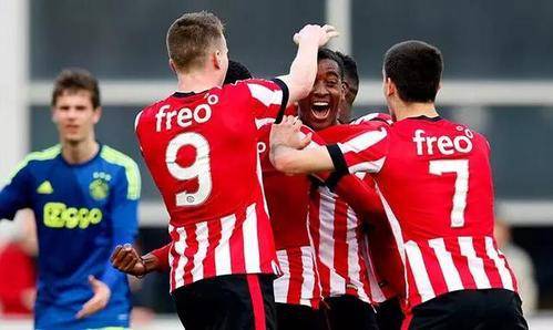 吸引成千上 吸引成千上