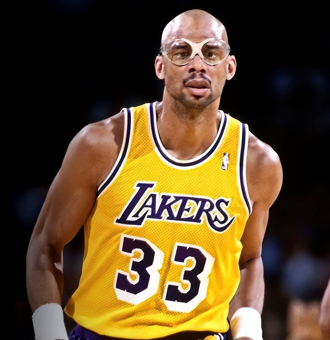 炸弹不裸放 炸弹不裸放