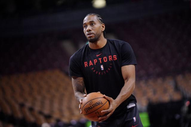 镜头语言更 镜头语言更