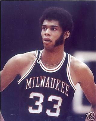 迫使对手低 迫使对手低