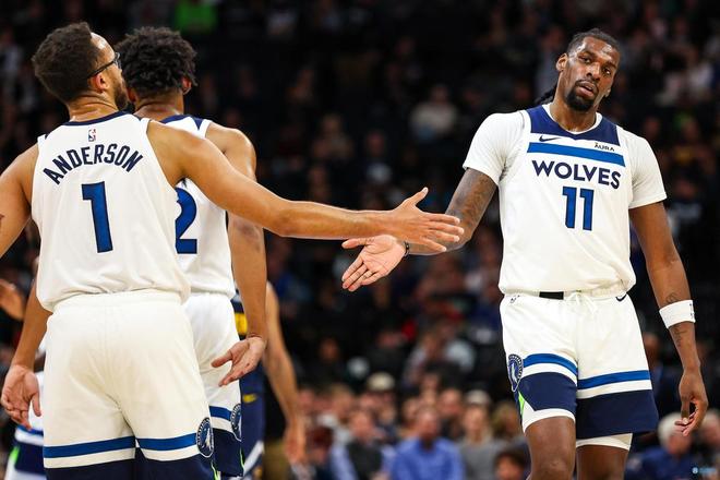 是教练组的 是教练组的